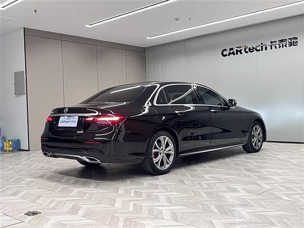 奔驰E级 2022款 改款 E 300 L 运动豪华型