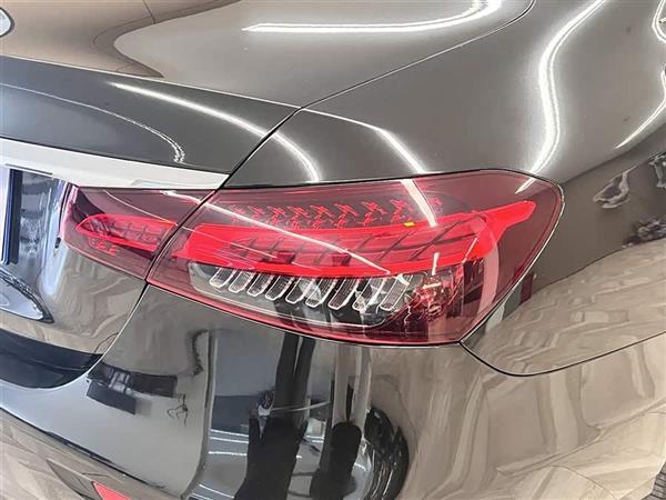 奔驰E级 2021款 改款 E 260 L