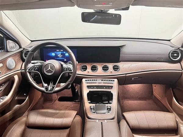 奔驰E级 2021款 改款 E 260 L