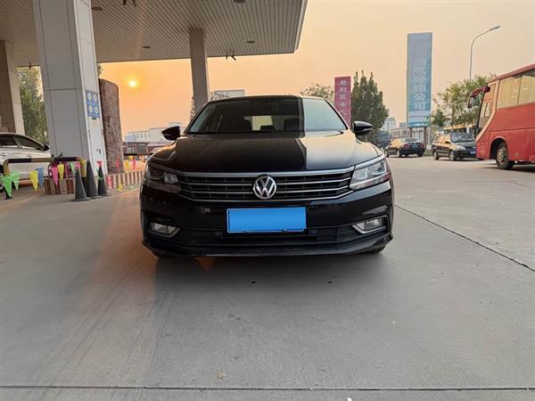 帕萨特 2017款 330TSI DSG尊荣版