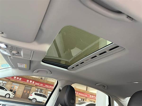 帕萨特 2017款 330TSI DSG尊荣版