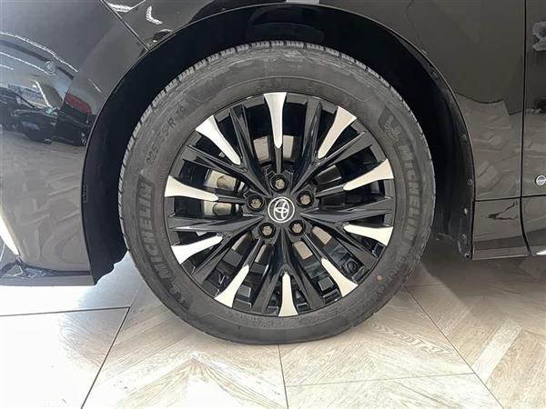 埃尔法 2024款 双擎 2.5L 臻享版