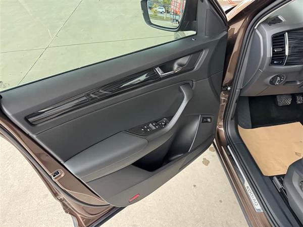 柯迪亚克 2018款 TSI330 7座两驱豪华优享版