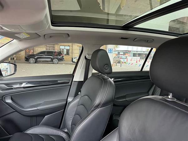 柯迪亚克 2018款 TSI330 7座两驱豪华优享版