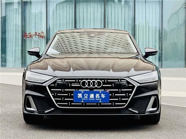 奥迪A7L 2024款 45TFSI S-line 筑梦型 流晶套装
