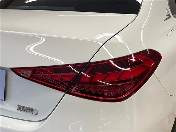 奔驰C级 2023款 C 260 L 运动版