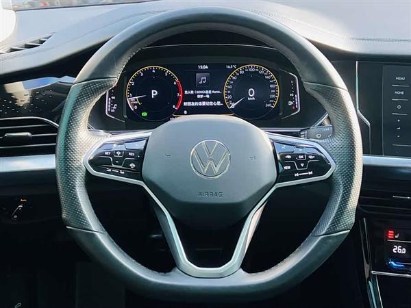 帕萨特 2023款 改款 330TSI 星空精英版