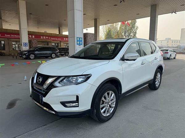 奇骏 2017款 2.0L CVT舒适版 2WD