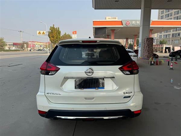 奇骏 2017款 2.0L CVT舒适版 2WD