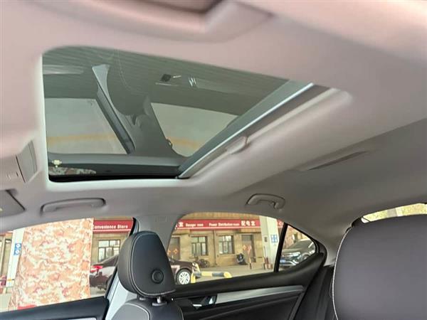 速派 2019款 TSI330 DSG舒适版