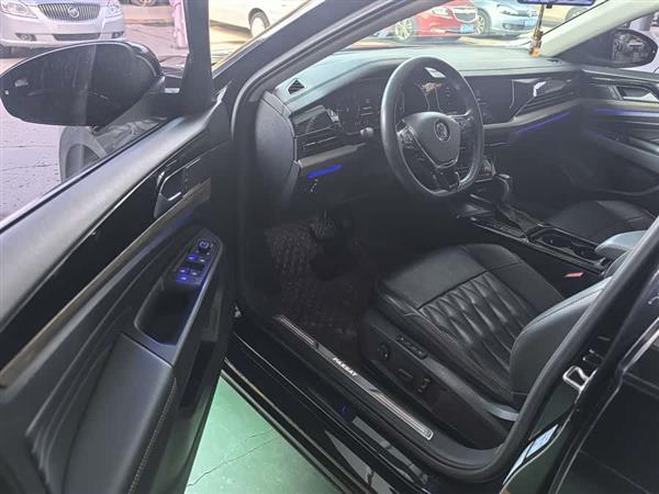 帕萨特 2020款 330TSI 豪华版 国VI