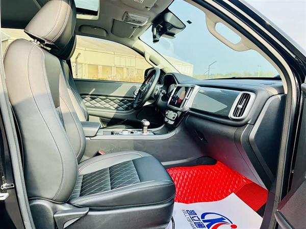 炮 2021款 2.0T乘用全球版自动汽油四驱舒适型标箱GW4C20B