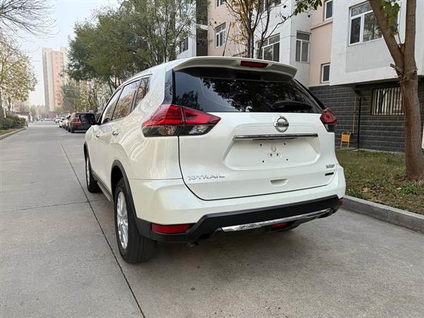 奇骏 2019款 2.0L CVT智联舒适版 2WD