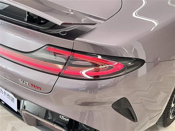 小米SU7 2024款 四驱超长续航高阶智驾Max版