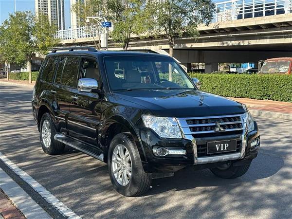 帕杰罗(进口)V97 2018款 3.8L 中东版