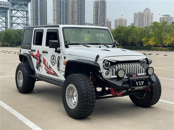 牧马人 2015款 3.0L Sahara 四门舒享版