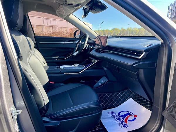 哈弗H6 2022款 第三代 1.5T 自动两驱Max