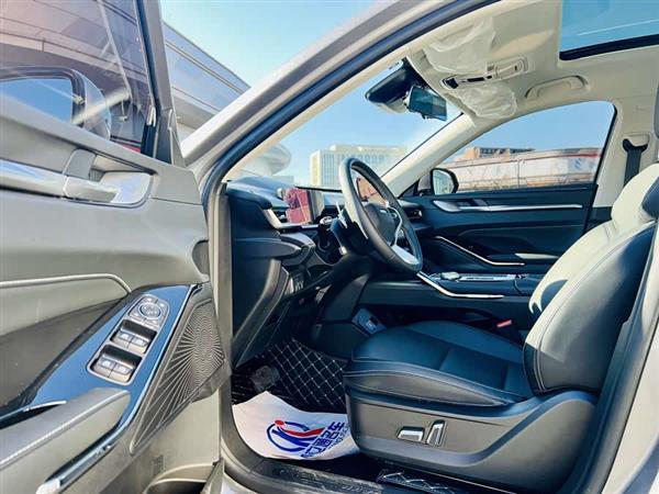 哈弗H6 2022款 第三代 1.5T 自动两驱Max