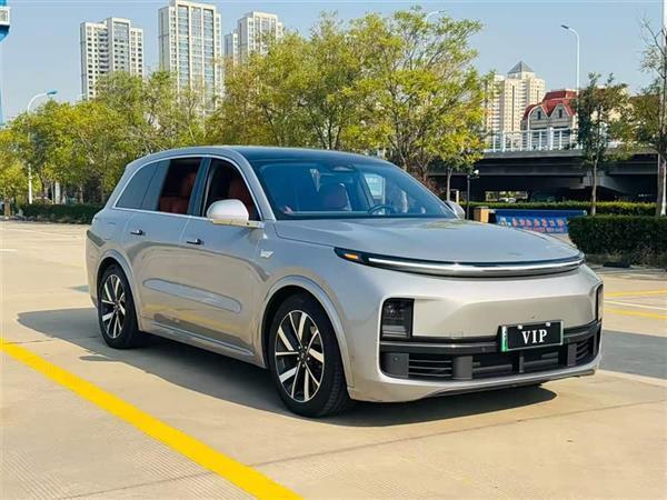 理想L8 2023款 Pro