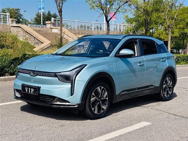 哪吒U 2022款 智400 磷酸铁锂