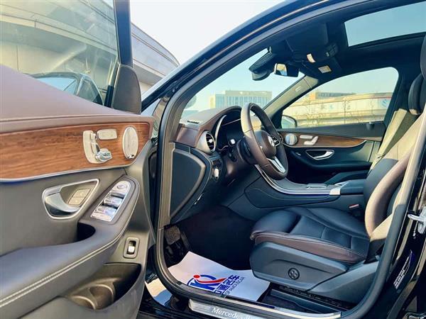 奔驰GLC 2021款 GLC 300 L 4MATIC 动感型
