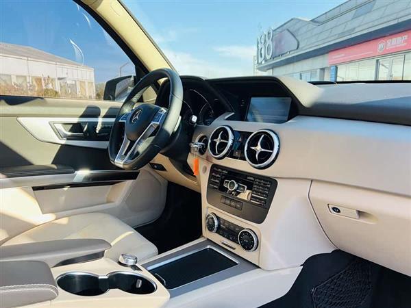 奔驰GLK级 2015款 GLK 260 4MATIC 动感型 极致版
