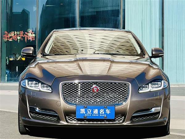 捷豹XJ 2016款 XJL 3.0 SC 两驱典雅商务版