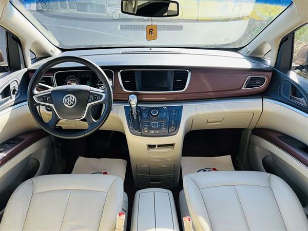 别克GL8 2018款 28T 豪华型 国VI