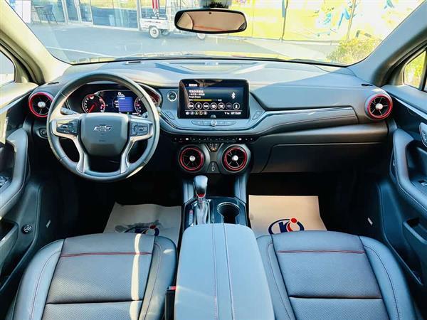 开拓者 2022款 轻混 650T RS Twin-Clutch四驱7座 擎版