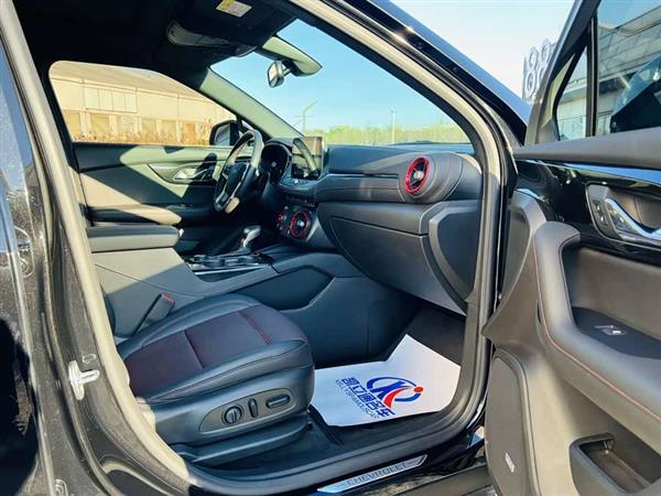 开拓者 2022款 轻混 650T RS Twin-Clutch四驱7座 擎版