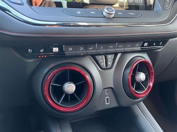 开拓者 2022款 轻混 650T RS Twin-Clutch四驱7座 擎版