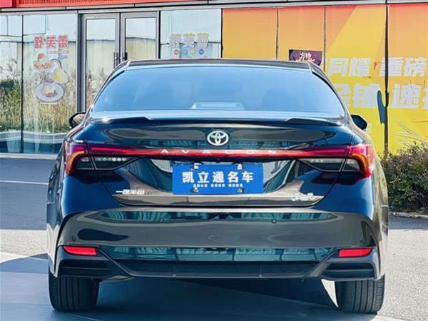 亚洲龙 2024款 双擎 2.5L XLE尊贵版