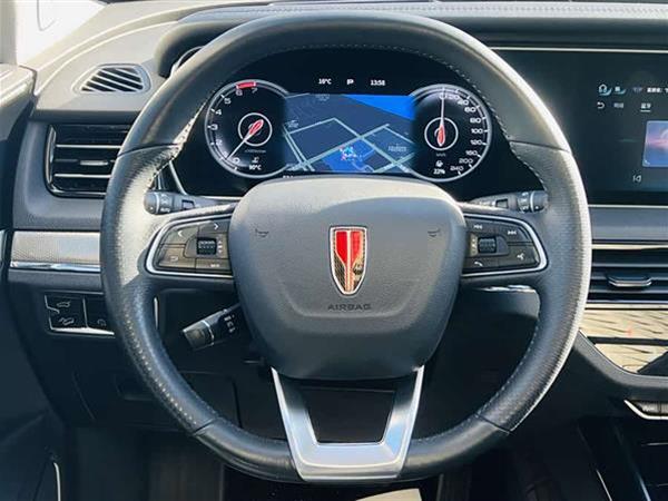 红旗HS5 2022款 改款 2.0T 智联旗享四驱版