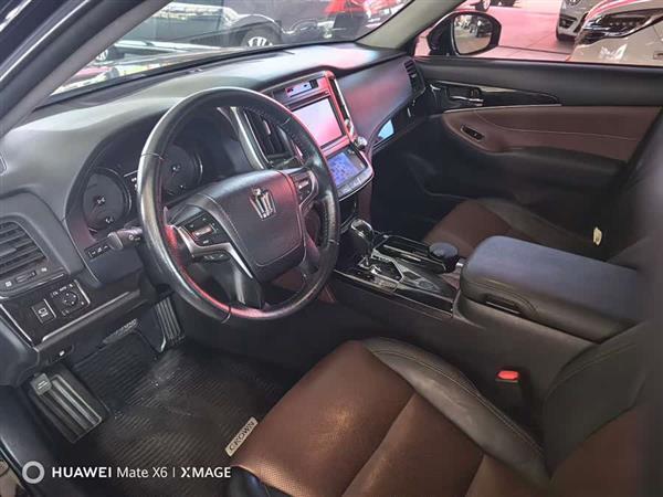 皇冠 2018款 2.0T 运动版