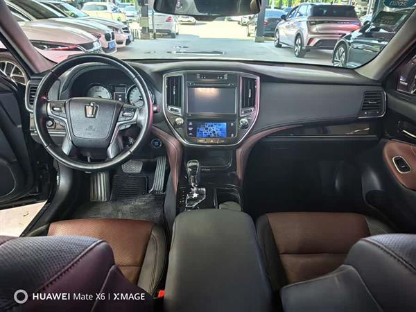 皇冠 2018款 2.0T 运动版
