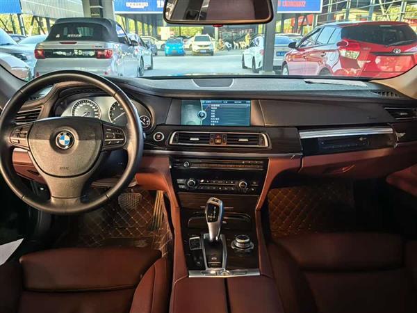 宝马7系 2009款 730Li豪华型