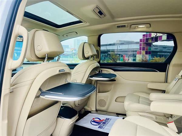 别克GL8 2023款 ES陆尊 尊享型