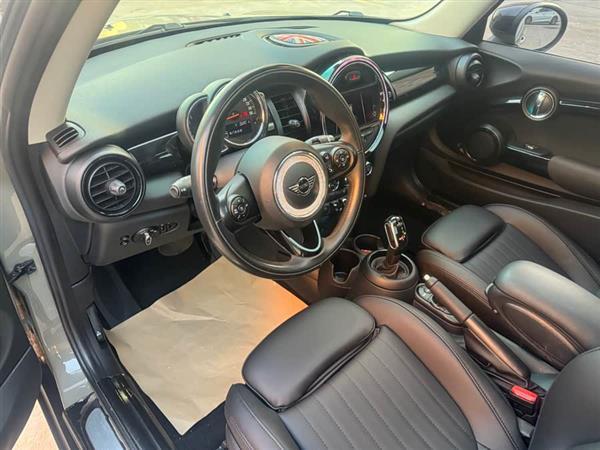 MINI 2019款 1.5T COOPER 经典派