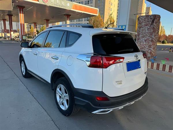 RAV4荣放 2013款 2.0L CVT四驱新锐版