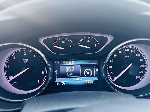 昂科威Plus 2021款 532T 两驱精英型