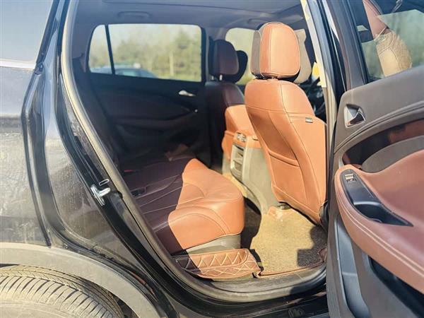 昂科威Plus 2021款 532T 两驱精英型