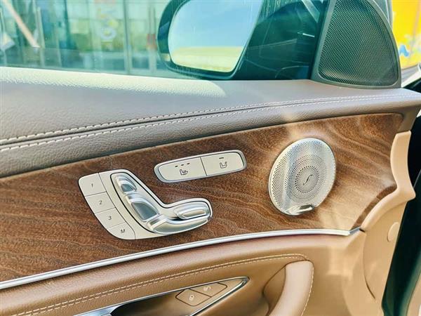 奔驰E级 2023款 E 300 L 豪华型