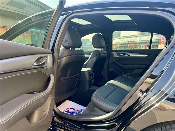 凯迪拉克CT5 2022款 28T 豪华型