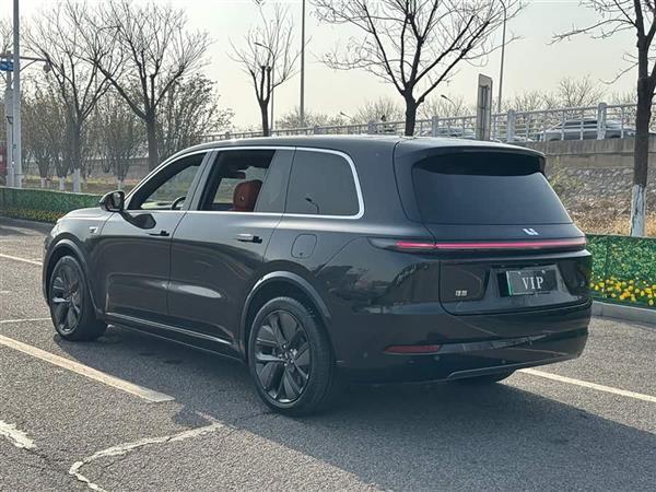 理想L9 2022款 Max