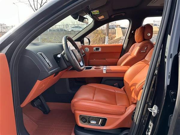 理想L9 2022款 Max