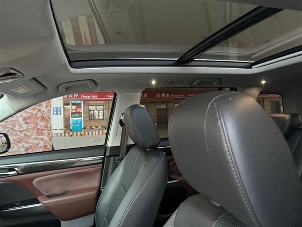 传祺GS8 2017款 320T 两驱豪华智联版（七座）