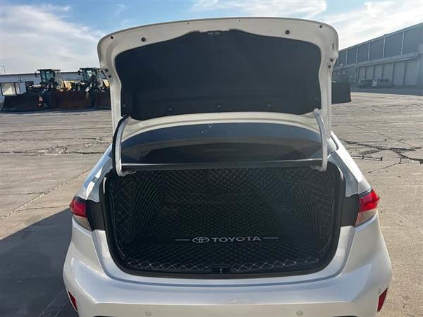 雷凌 2021款 双擎 1.8H E-CVT豪华版