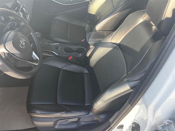 雷凌 2021款 双擎 1.8H E-CVT豪华版