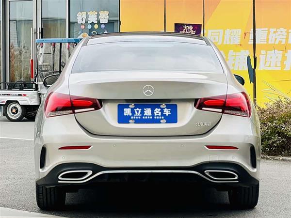 奔驰A级 2021款 A 200 L 运动轿车时尚型
