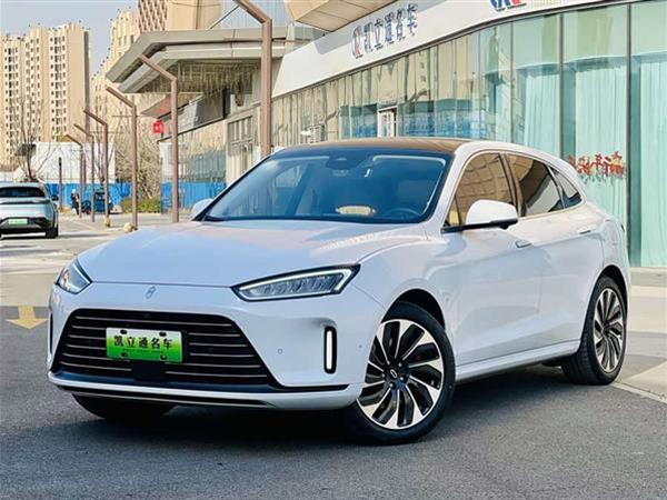 问界M5 2022款 增程四驱至臻版